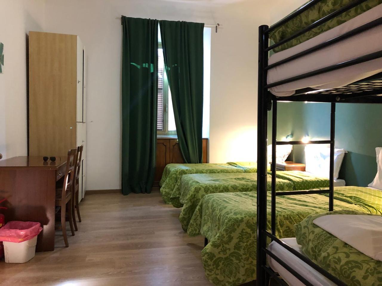 Auberge de jeunesse Freedom Traveller à Rome Extérieur photo